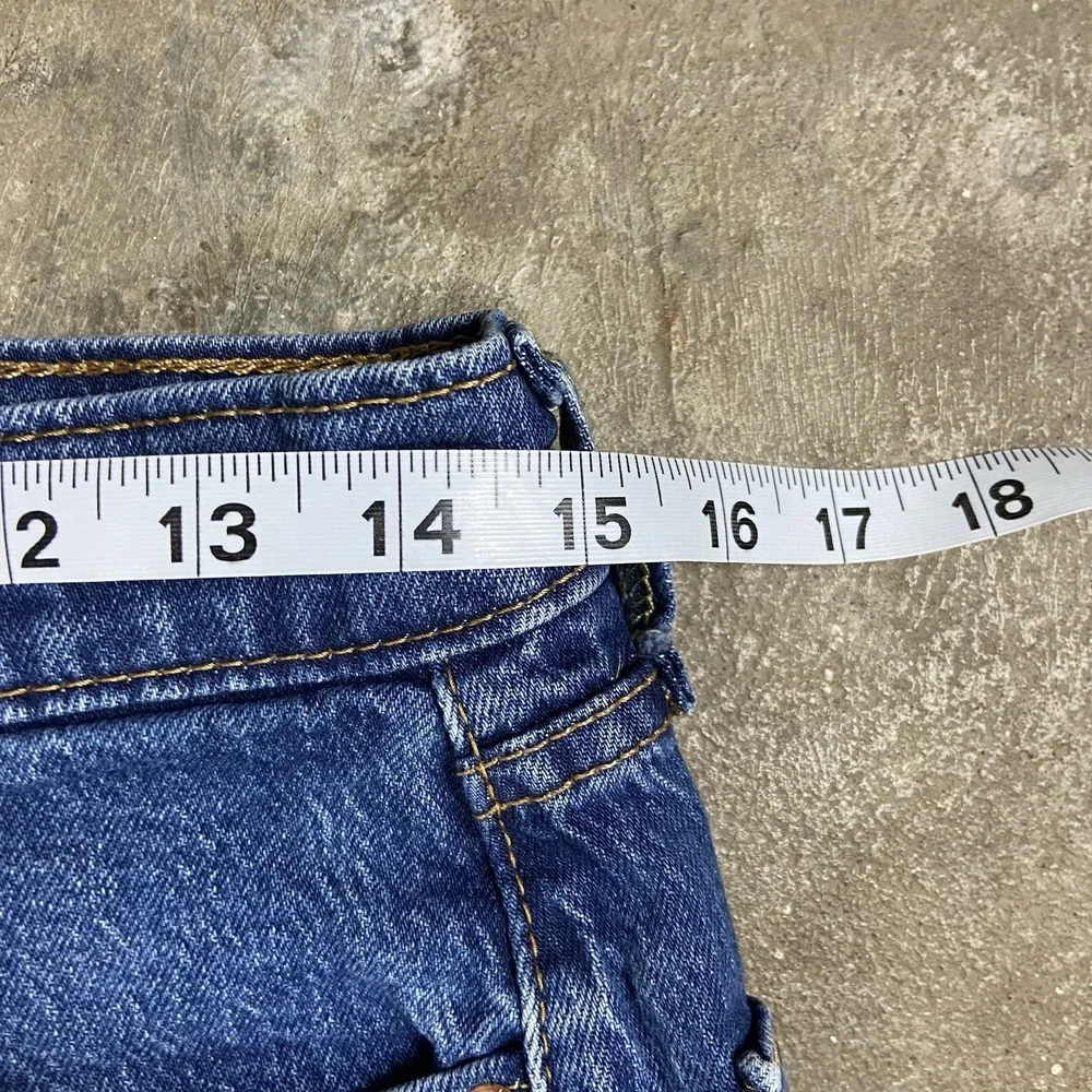 Levi's 505 Jeans Size 30x29 Blue Denim Medium Wash Classic Straight Leg Fit
